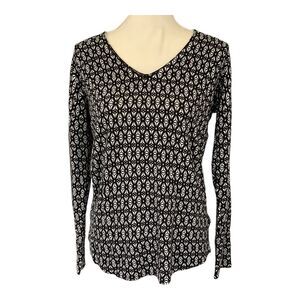 Marled Black & White Geometric Print V-neck Sweater‎ Medium